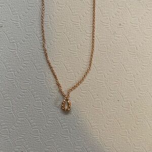 Elegant Gold Necklace
